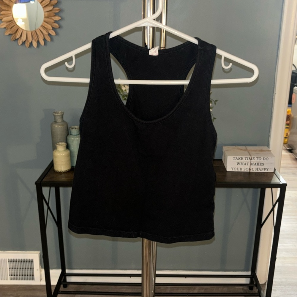 Women’s Cropped Tank Top